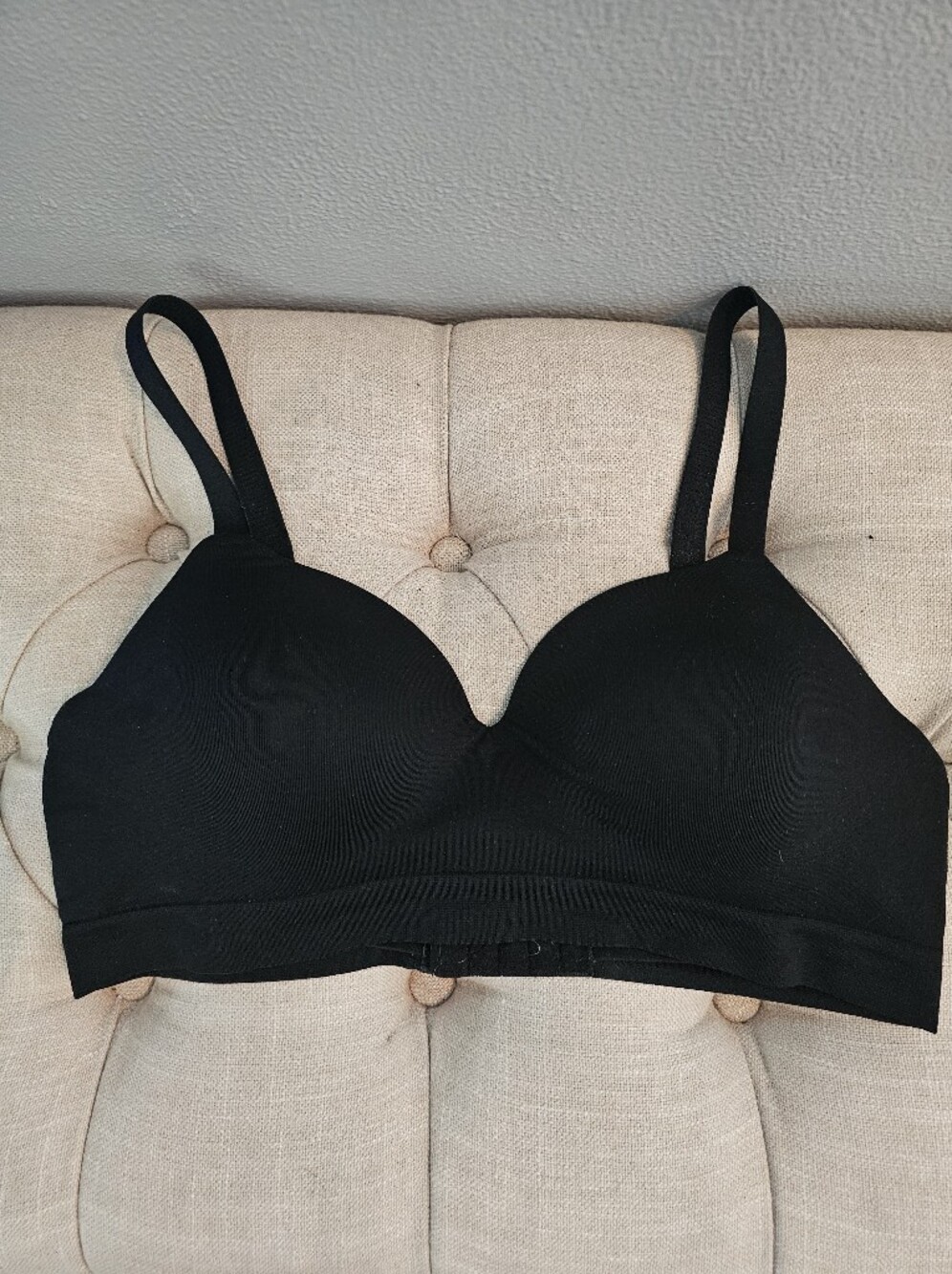 Tru Kind Shaperment Wireless Bra! Size Med! Worn A Few Times!